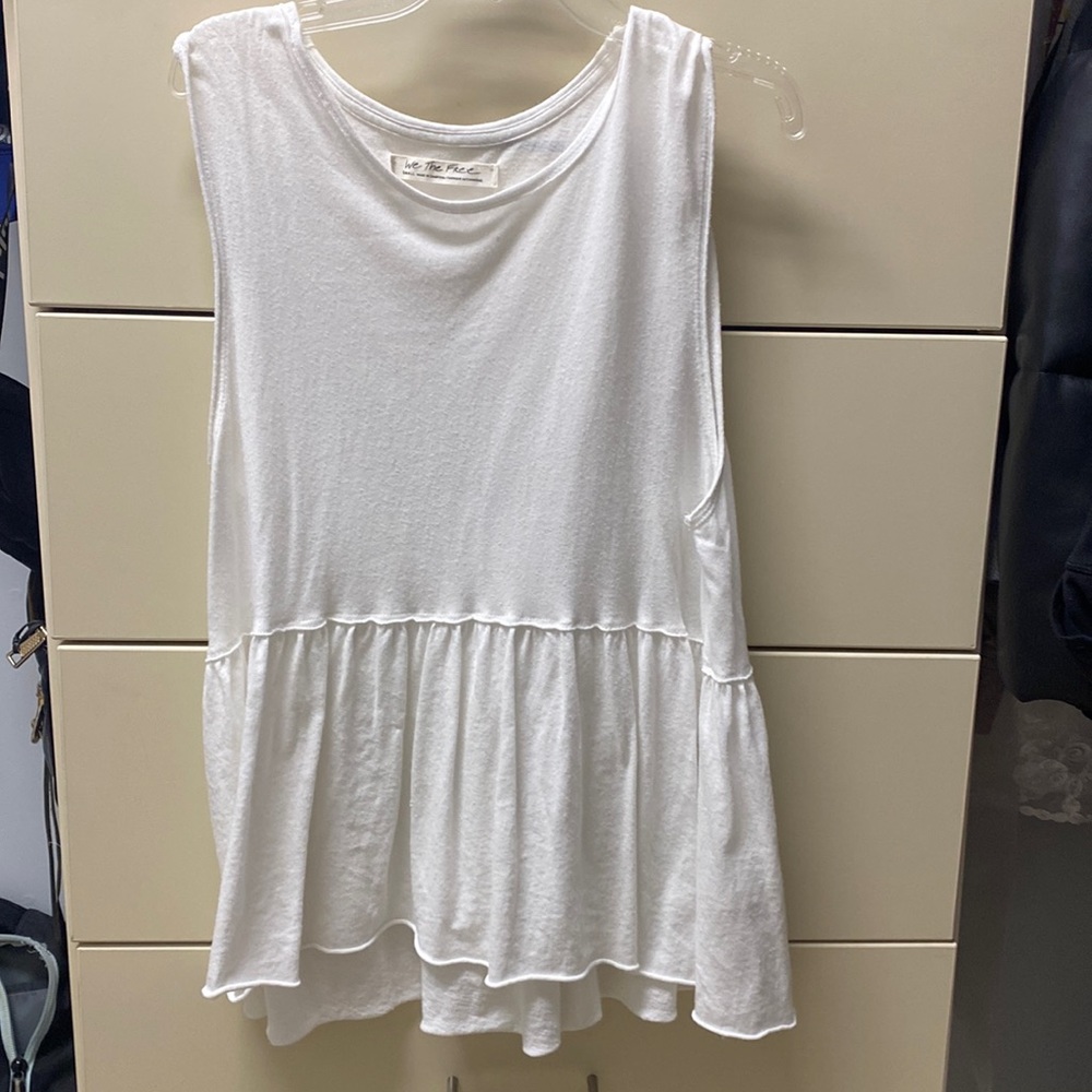 Free People white flowy top